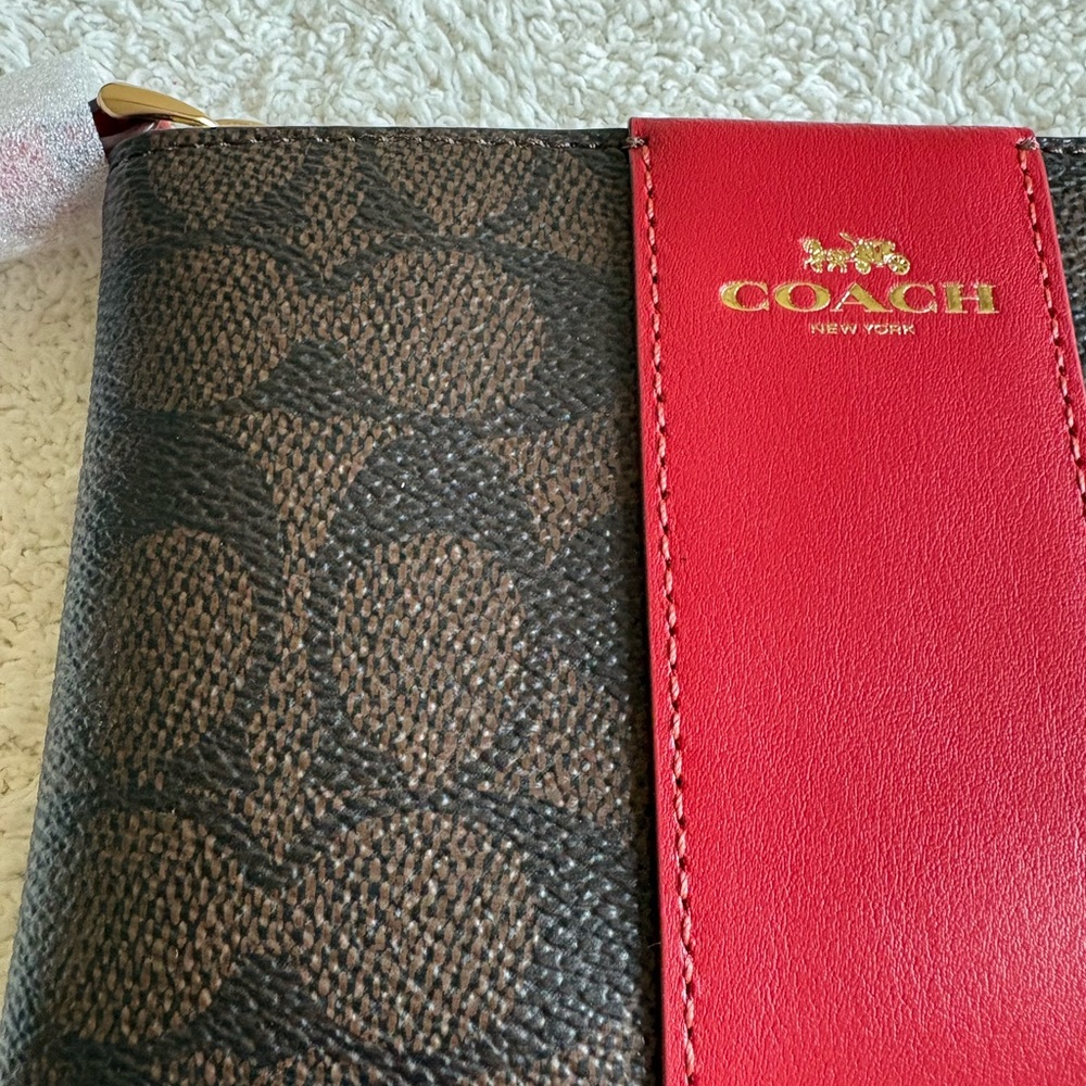 NEW COACH Signature Coated Canvas with Leather Strap Brown and Red Wristlet - Picture 8 of 8